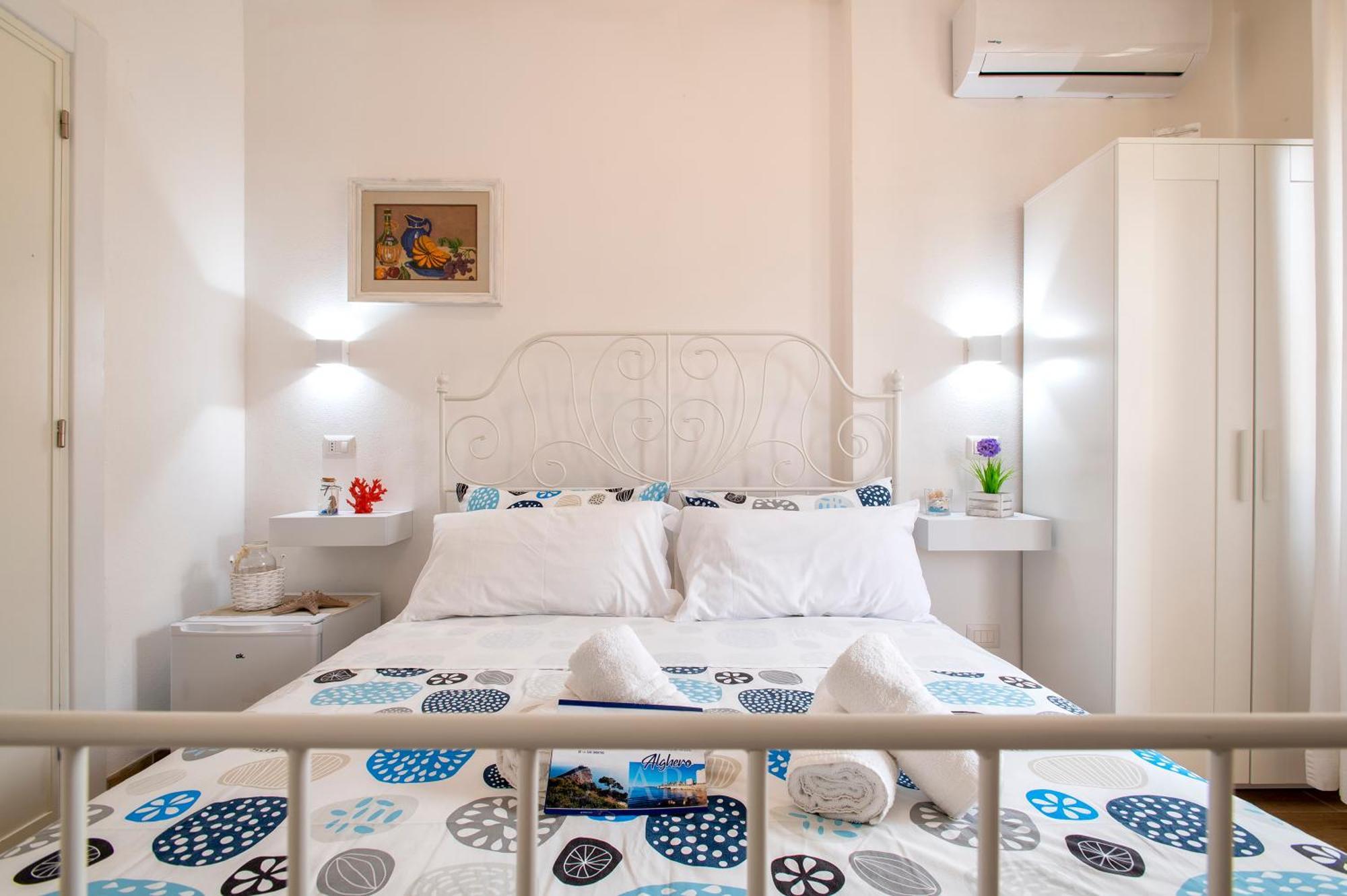 White Star Rooms Alghero Exterior foto